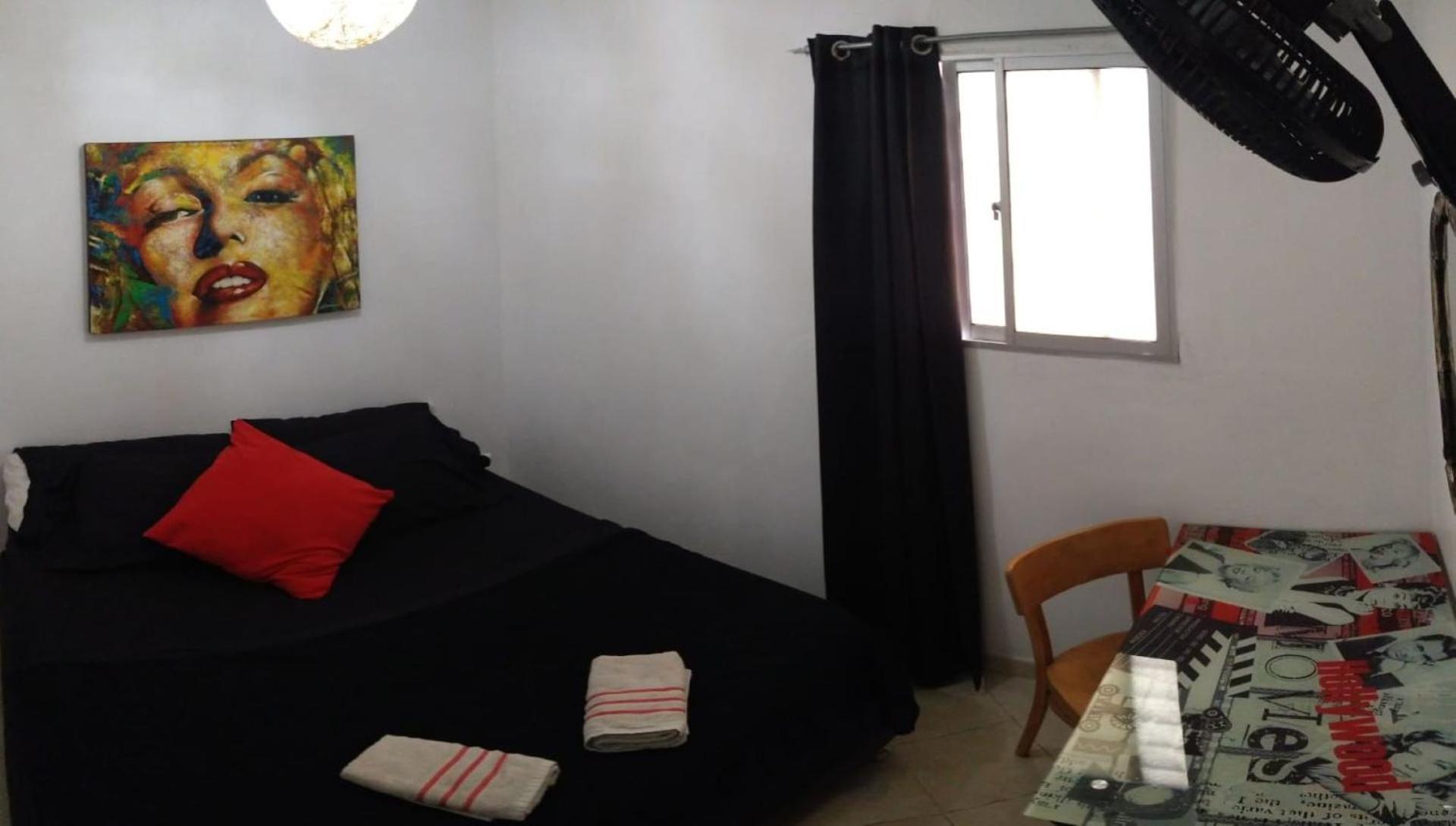 Hostal The Sugar Cane *
